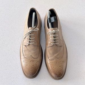 Florsheim men’s beige-tan wingtips size 12D
